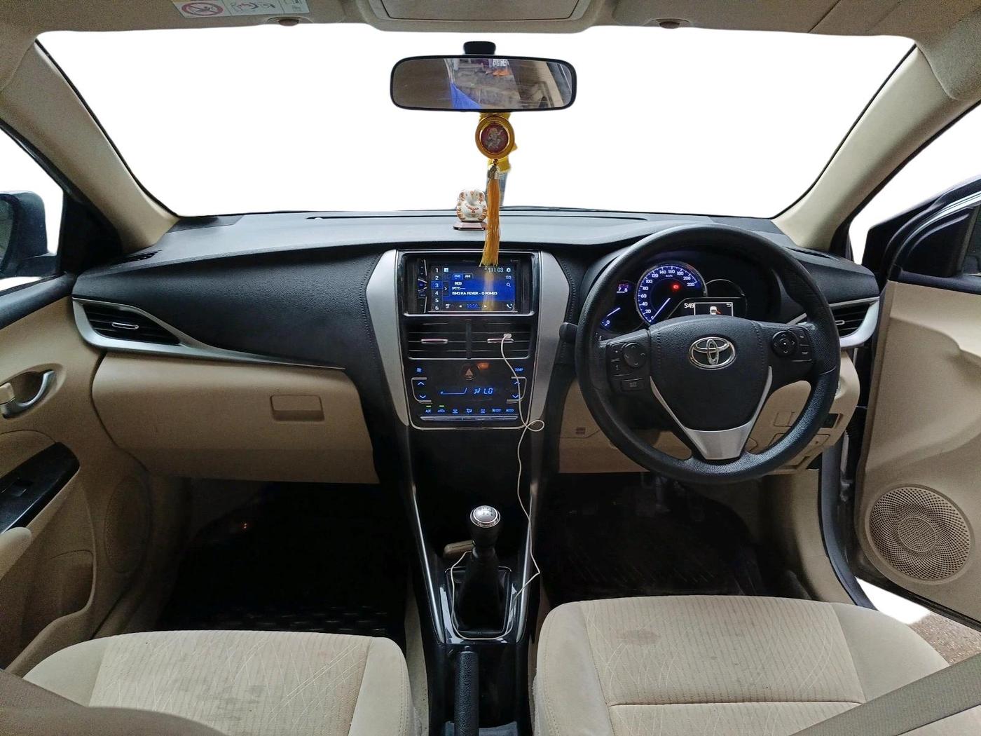 2020 Toyota YARIS G MT, Petrol, Manual, 53,692 km, interior