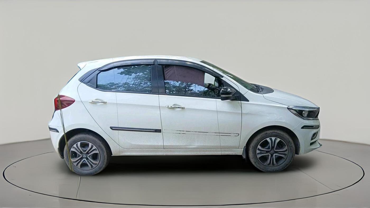2022 Tata Tiago XZ PLUS CNG, CNG, Manual, 40,093 km, exterior