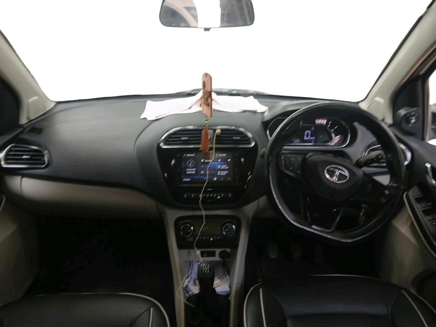2022 Tata Tiago XZ PLUS CNG, CNG, Manual, 40,093 km, interior