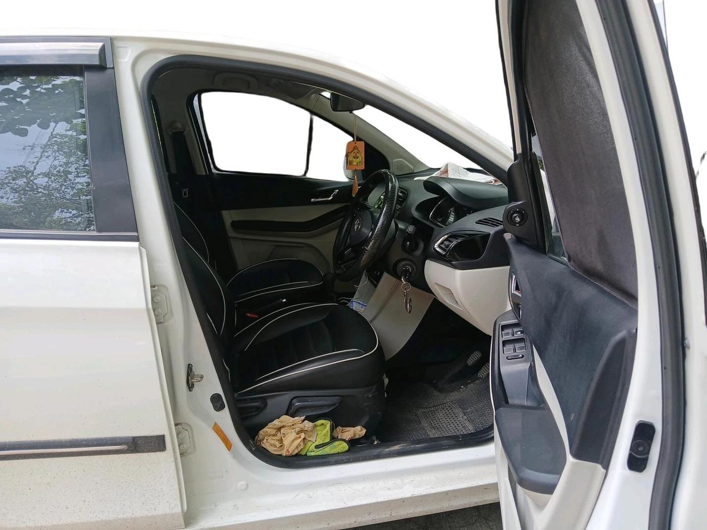 2022 Tata Tiago XZ PLUS CNG, CNG, Manual, 40,093 km, interior