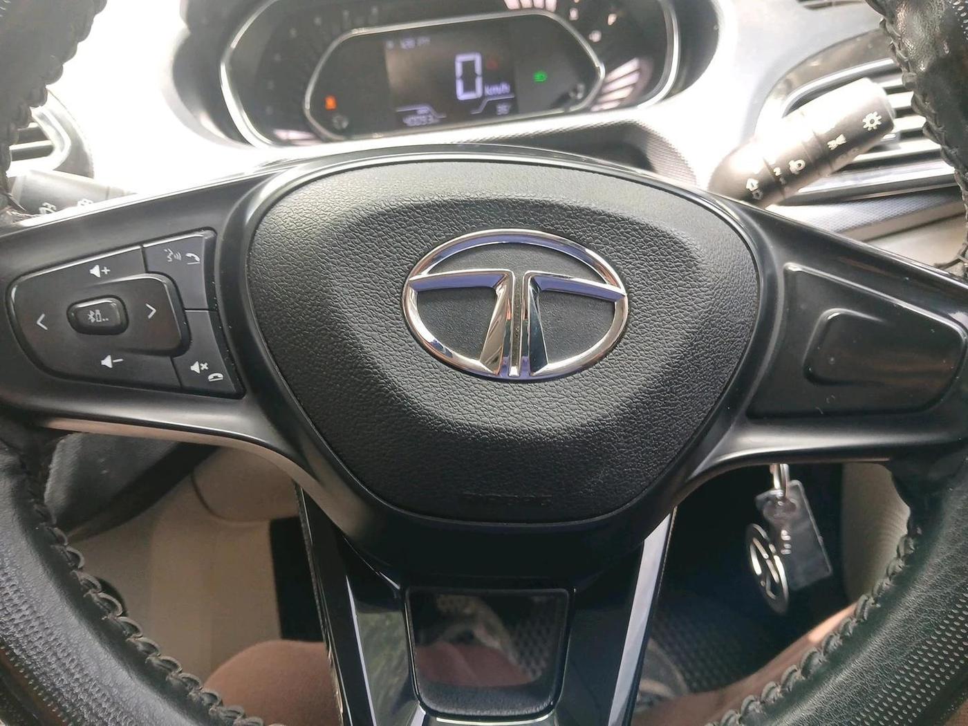 2022 Tata Tiago XZ PLUS CNG, CNG, Manual, 40,093 km, interior