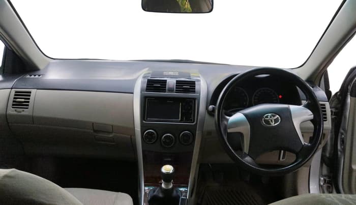 2013 Toyota Corolla Altis J S PETROL, Petrol, Manual, 1,22,135 km, interior