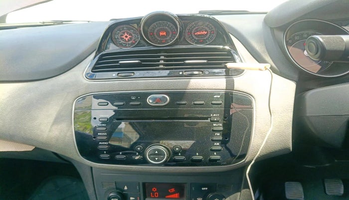 2016 Fiat Avventura EMOTION MULTIJET 1.3, Diesel, Manual, 64,549 km, interior