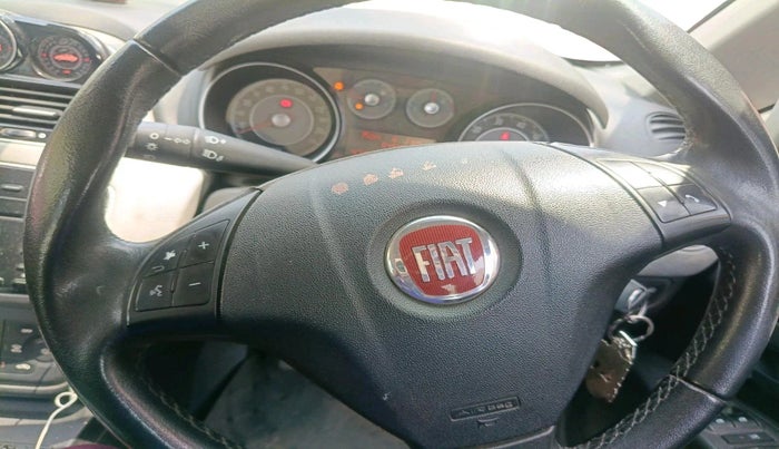 2016 Fiat Avventura EMOTION MULTIJET 1.3, Diesel, Manual, 64,549 km, interior