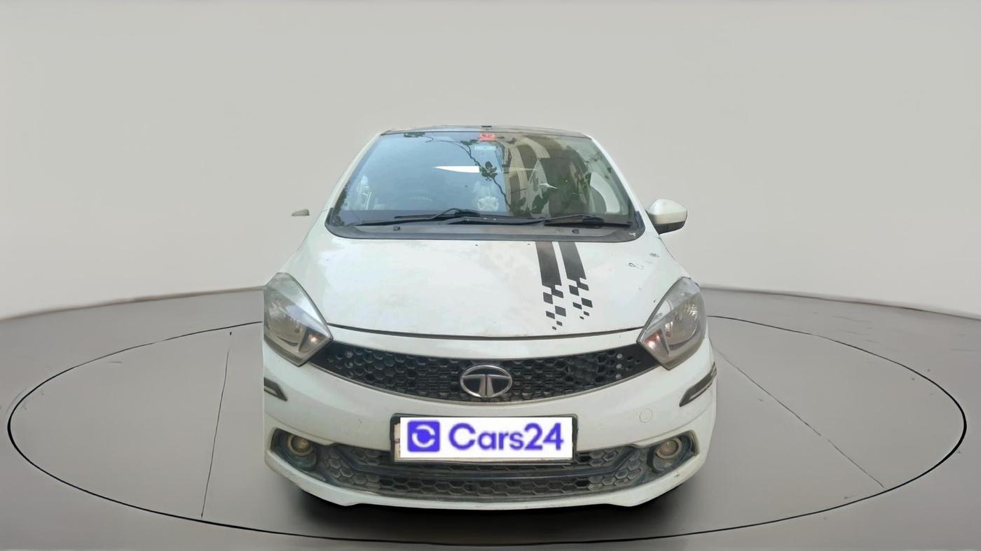 2018 Tata Tiago XT PETROL, Petrol, Manual, 63,886 km, exterior