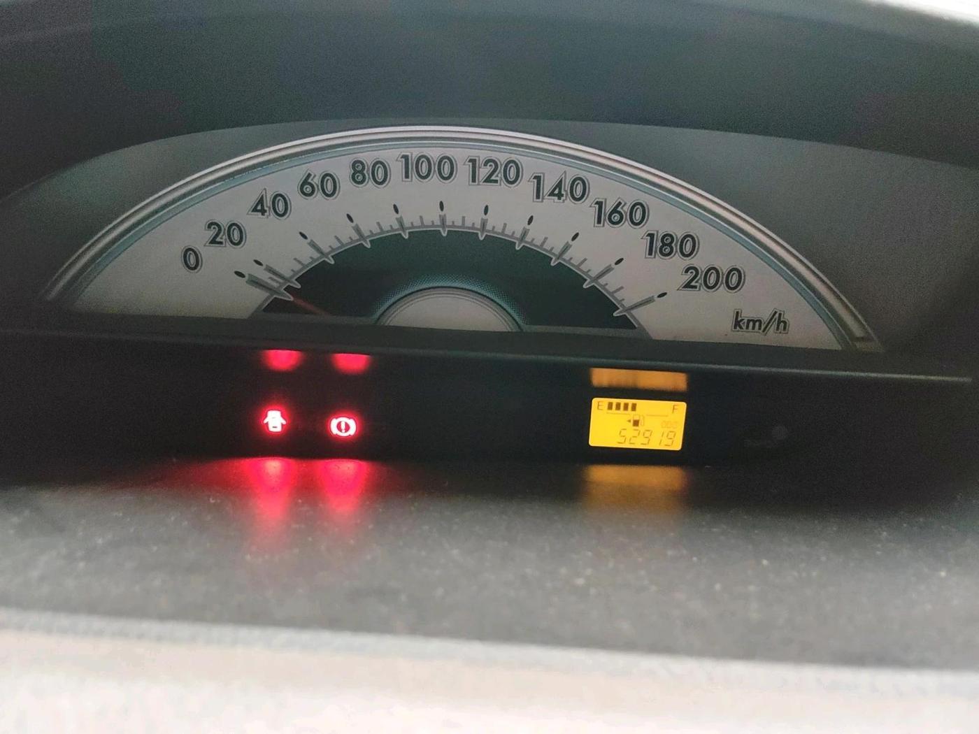 2011 Toyota Etios G, Petrol, Manual, 52,919 km, interior