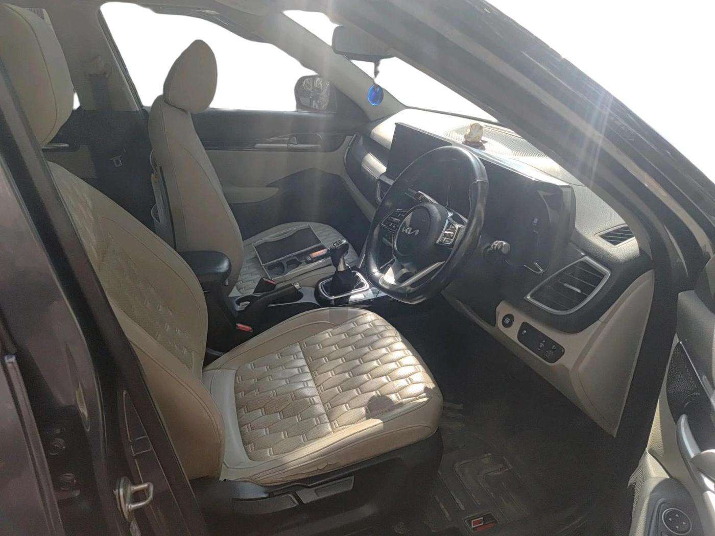 2022 KIA SELTOS HTX PETROL 1.5, Petrol, Manual, 87,000 km, interior