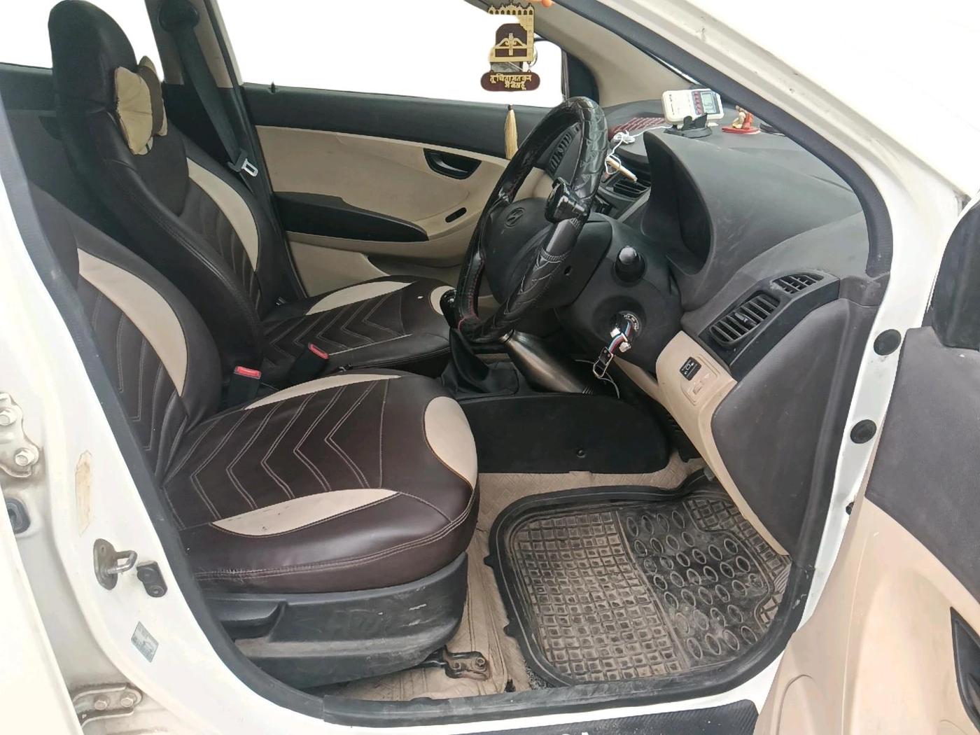 2017 Hyundai Eon ERA +, CNG, Manual, 90,522 km, interior