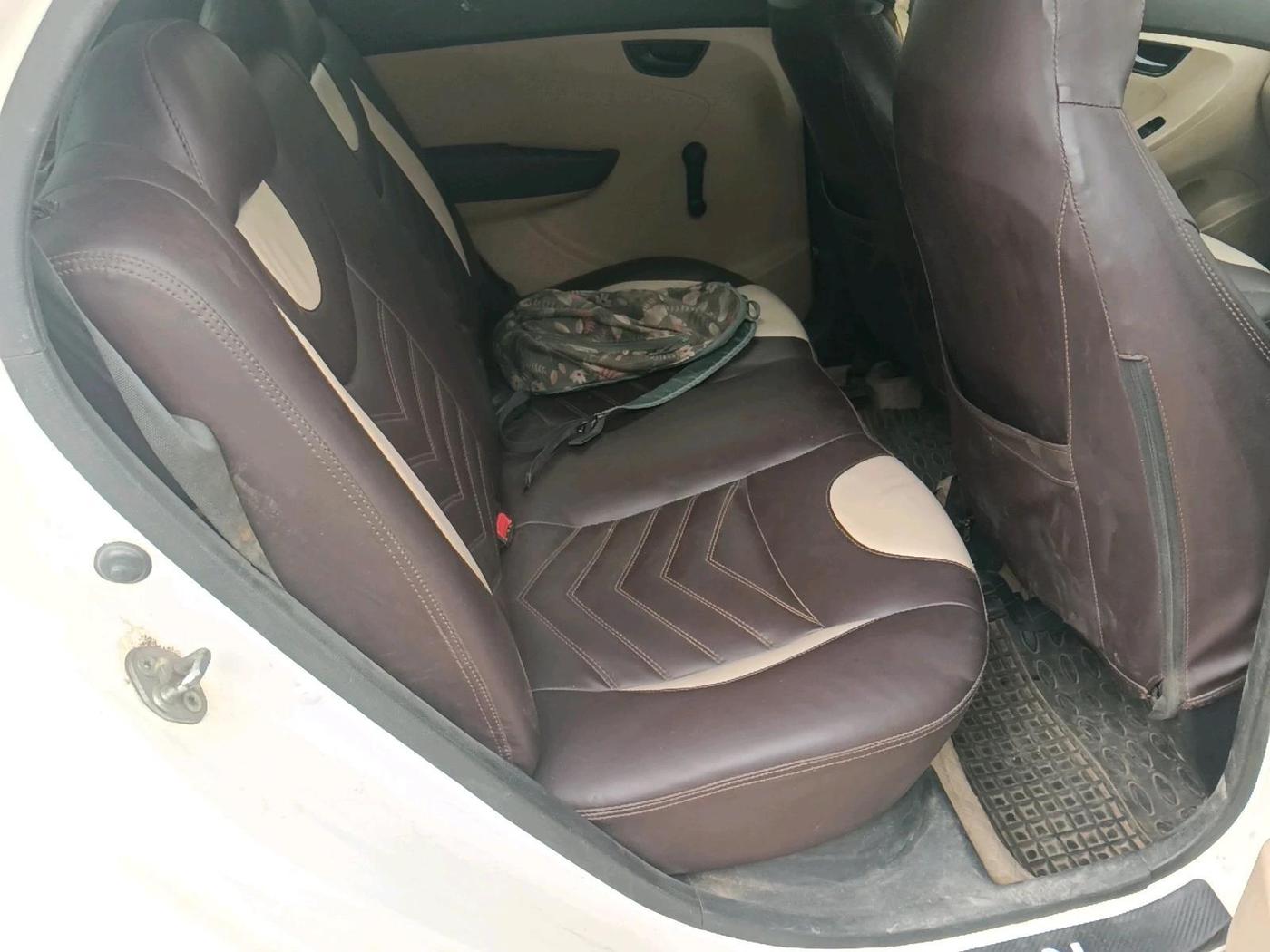 2017 Hyundai Eon ERA +, CNG, Manual, 90,522 km, interior