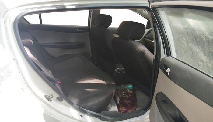 2012 Hyundai i20 SPORTZ 1.2, Petrol, Manual, 1,17,214 km, interior