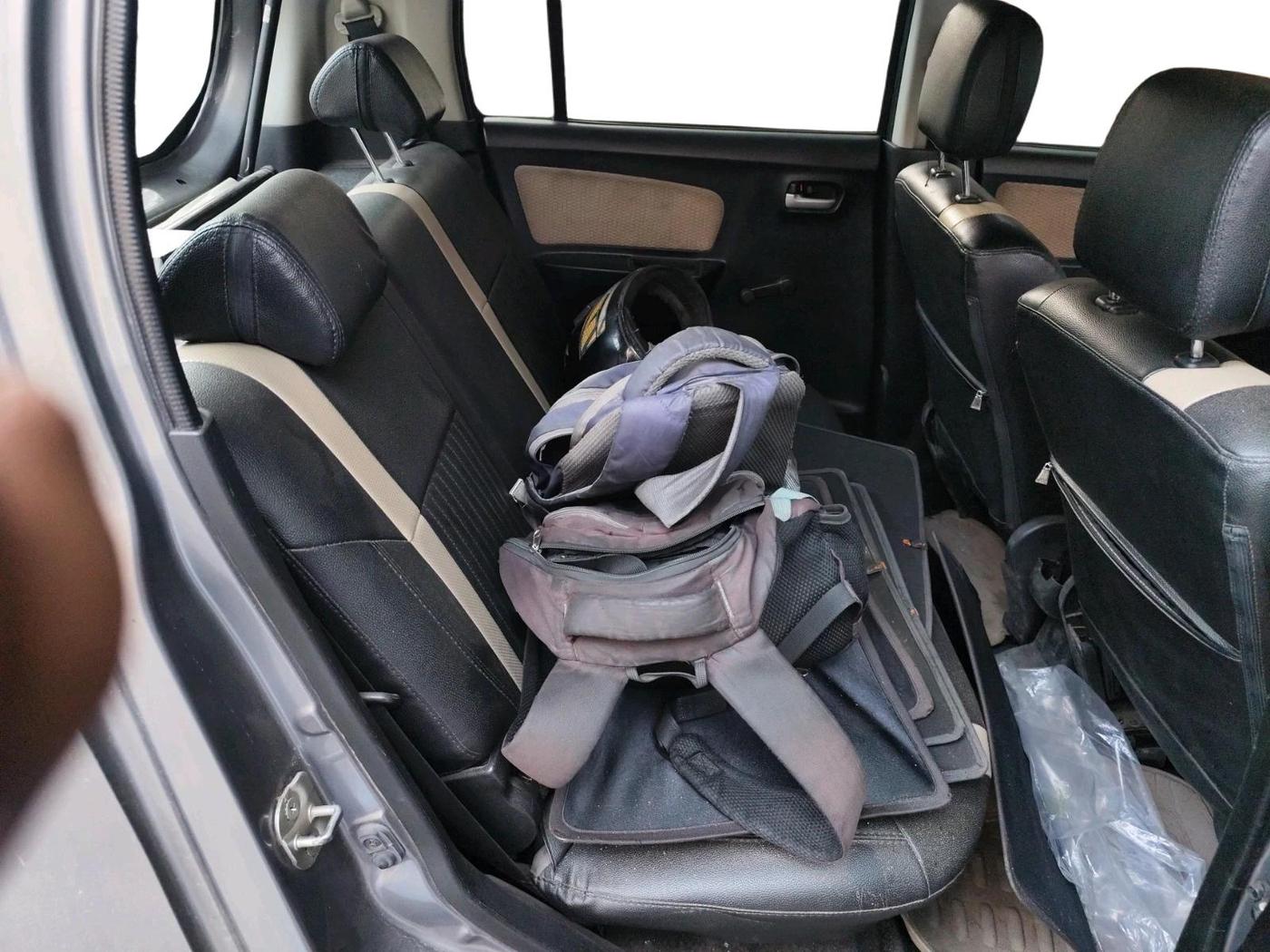 2017 Maruti Wagon R 1.0 LXI CNG, CNG, Manual, 80,865 km, interior