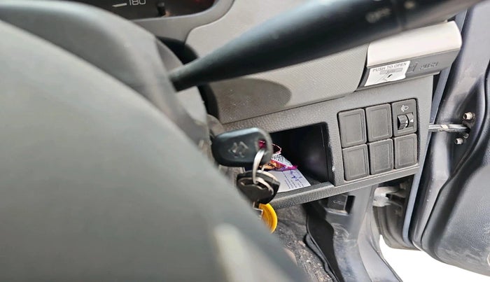 2012 Maruti Wagon R 1.0 LXI, Petrol, Manual, 29,436 km, interior