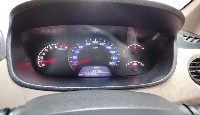 2017 Hyundai Xcent E+, Petrol, Manual, 42,442 km, interior