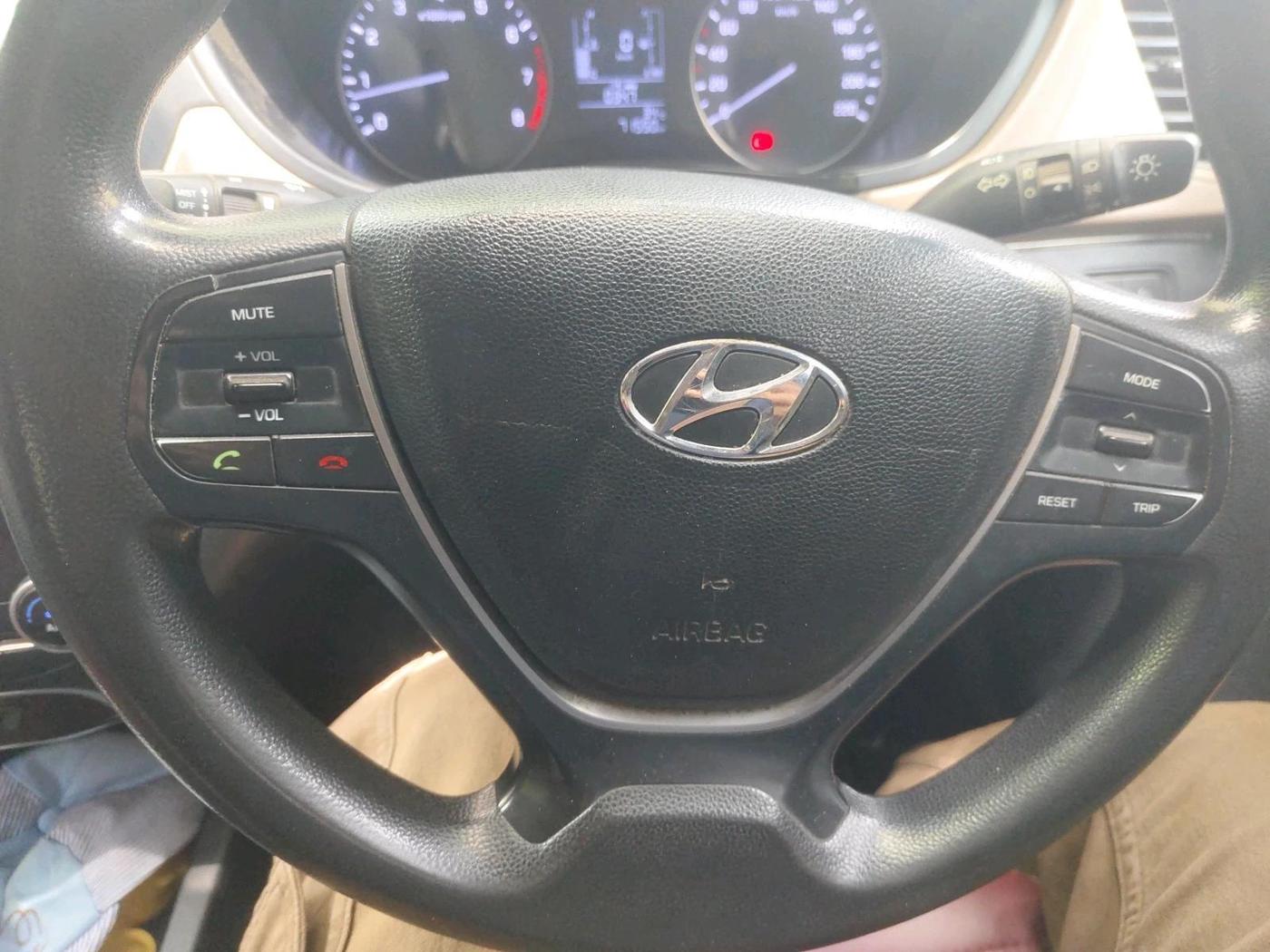 2017 Hyundai Elite i20 ASTA 1.2, Petrol, Manual, 71,550 km, interior