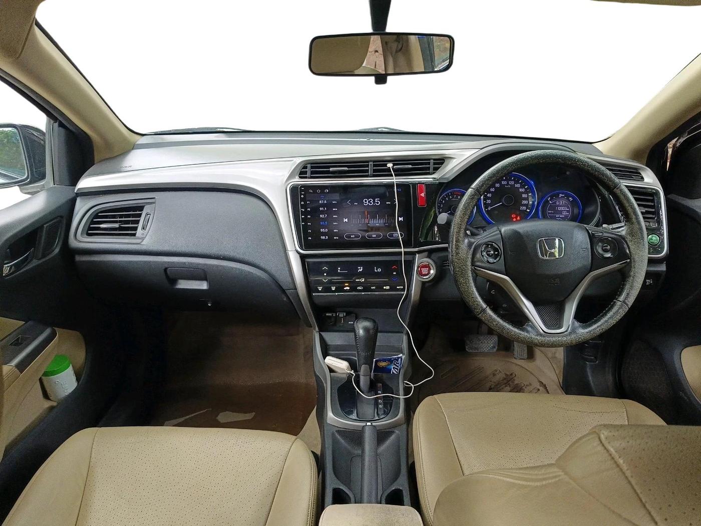 2016 Honda City 1.5L I-VTEC VX CVT, Petrol, Automatic, 1,10,903 km, interior