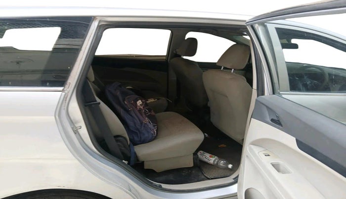 2018 Mahindra MARAZZO M4 7 STR, Diesel, Manual, 1,53,381 km, interior