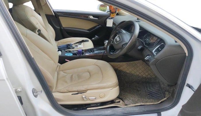 2013 Audi A4 1.8 TFSI, Petrol, Automatic, 1,18,098 km, interior