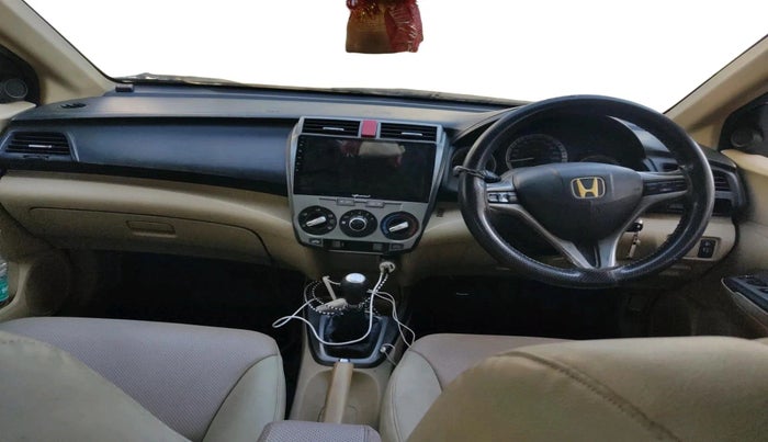 2012 Honda City 1.5L I-VTEC V MT, CNG, Manual, 1,31,424 km, interior