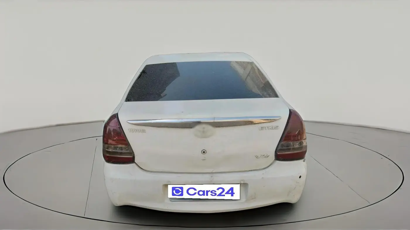 2011 Toyota Etios VX, CNG, Manual, 1,91,756 km, exterior