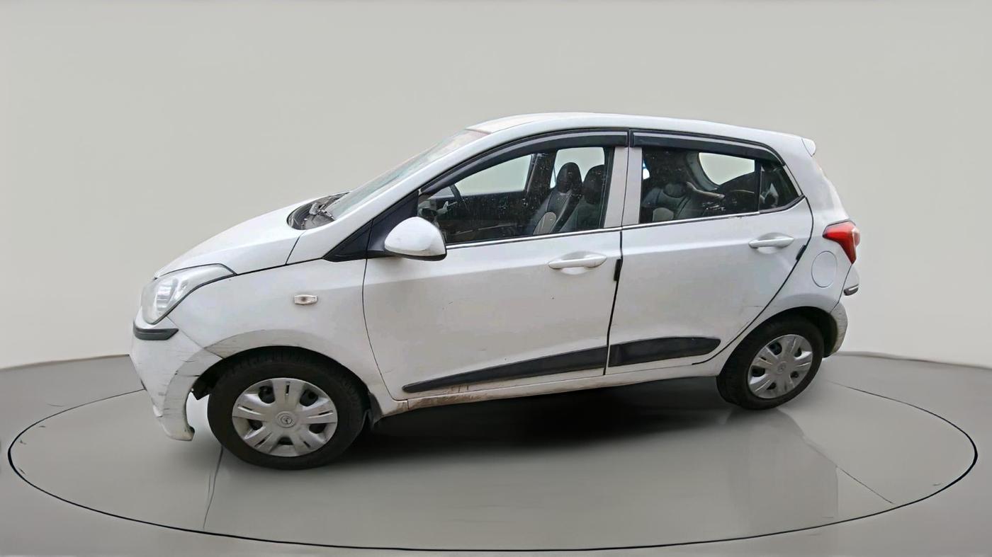 2015 Hyundai Grand i10 MAGNA 1.2 KAPPA VTVT, CNG, Manual, 1,24,383 km, exterior