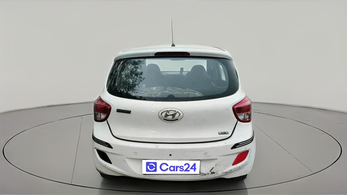 2015 Hyundai Grand i10 MAGNA 1.2 KAPPA VTVT, CNG, Manual, 1,24,383 km, exterior