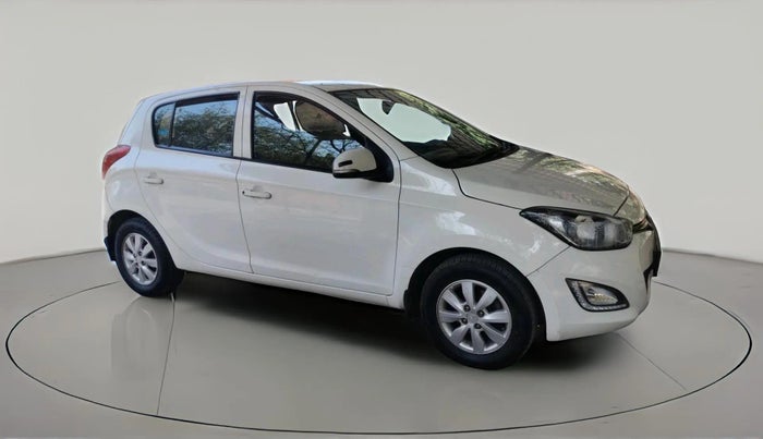 2014 Hyundai i20 SPORTZ 1.2, CNG, Manual, 1,22,334 km, exterior