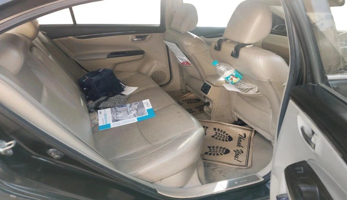 2017 Maruti Ciaz ZXI+ AT, Petrol, Automatic, 1,15,476 km, interior