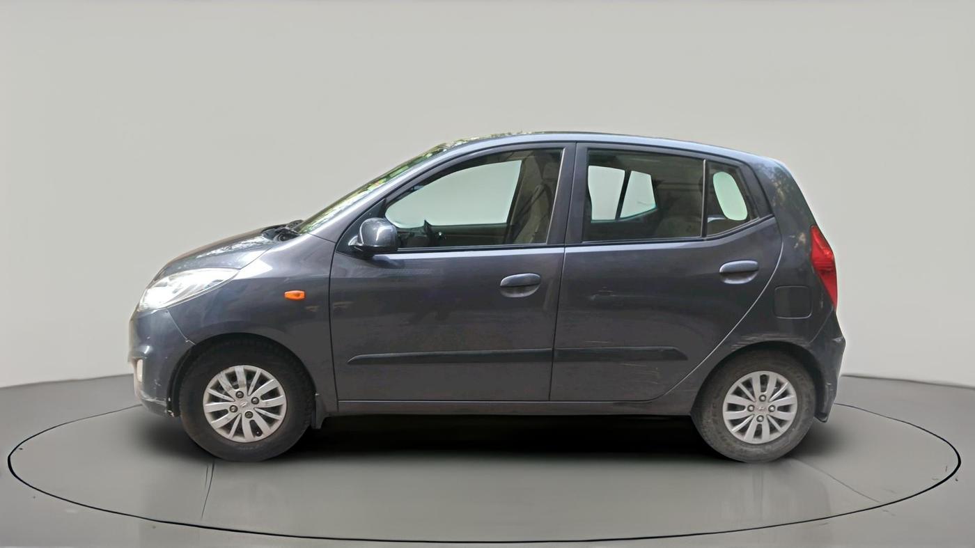 2015 Hyundai i10 SPORTZ 1.1, CNG, Manual, 21,752 km, exterior