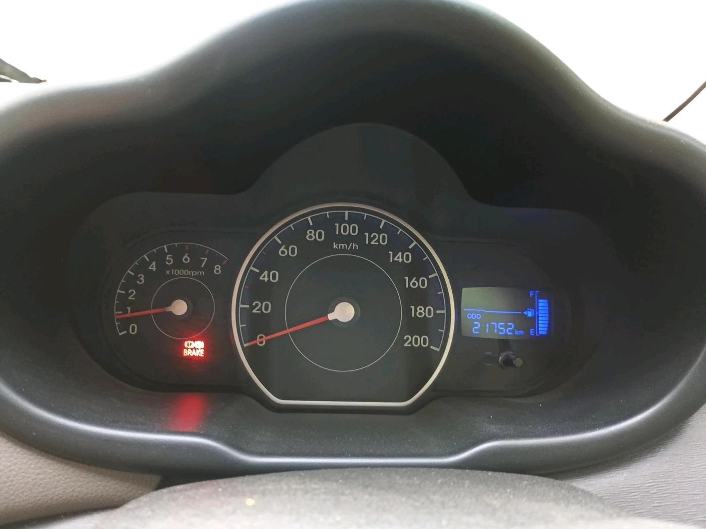 2015 Hyundai i10 SPORTZ 1.1, CNG, Manual, 21,752 km, interior