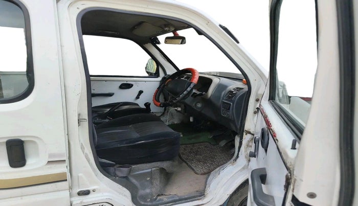 2011 Maruti Eeco 5 STR, CNG, Manual, 3,47,230 km, interior