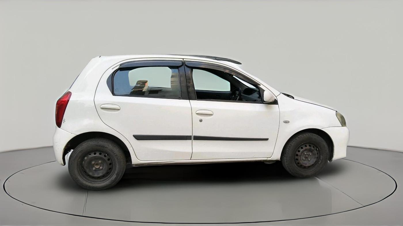 2012 Toyota Etios Liva G, Petrol, Manual, 1,09,138 km, exterior