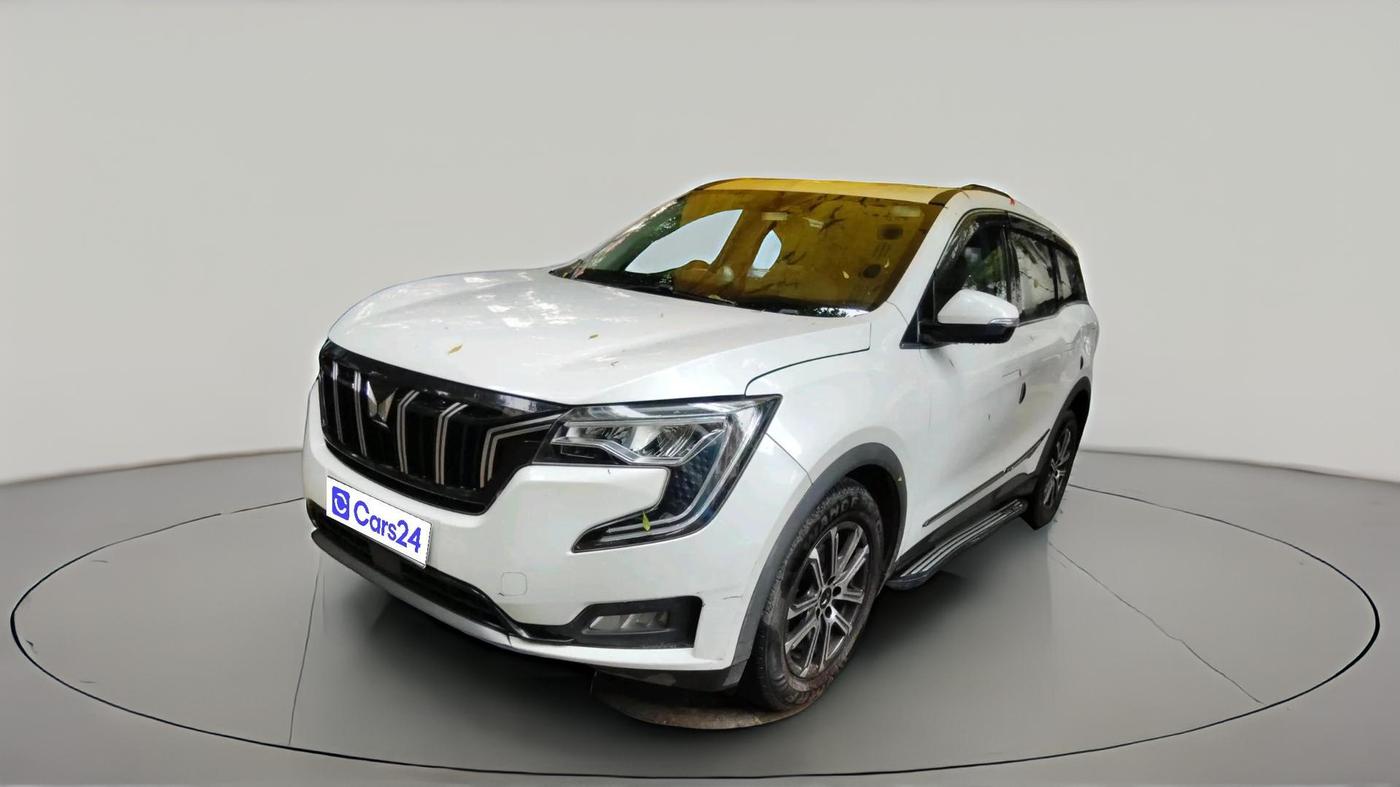 2024 Mahindra XUV700 AX 7 D AT 7 STR, Diesel, Automatic, 37,453 km, exterior