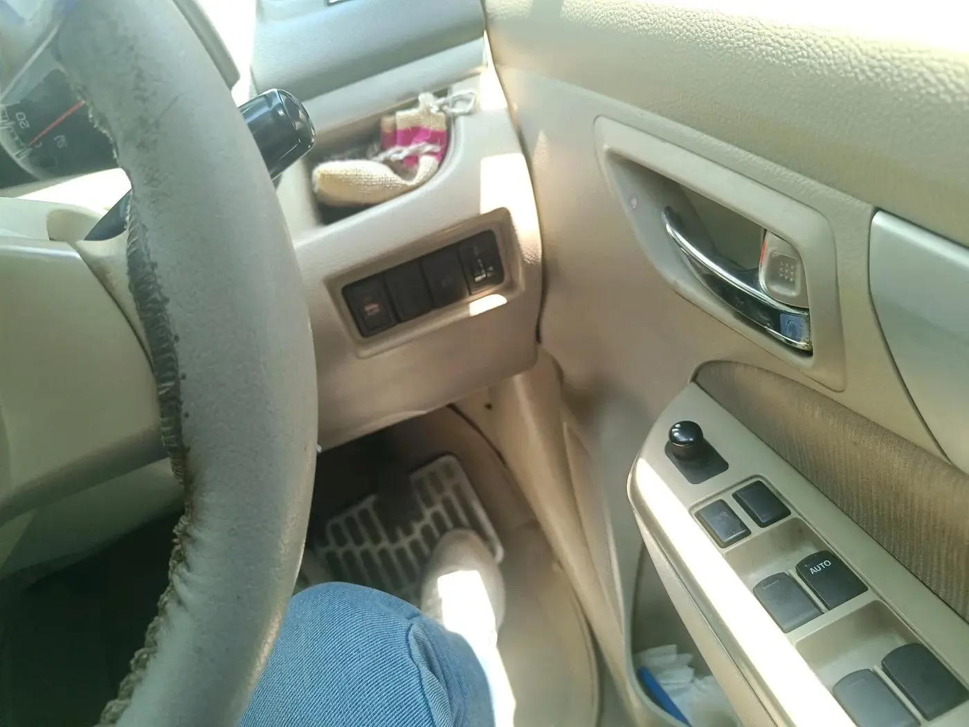 2014 Maruti Ertiga VXI, Petrol, Manual, 47,369 km, interior
