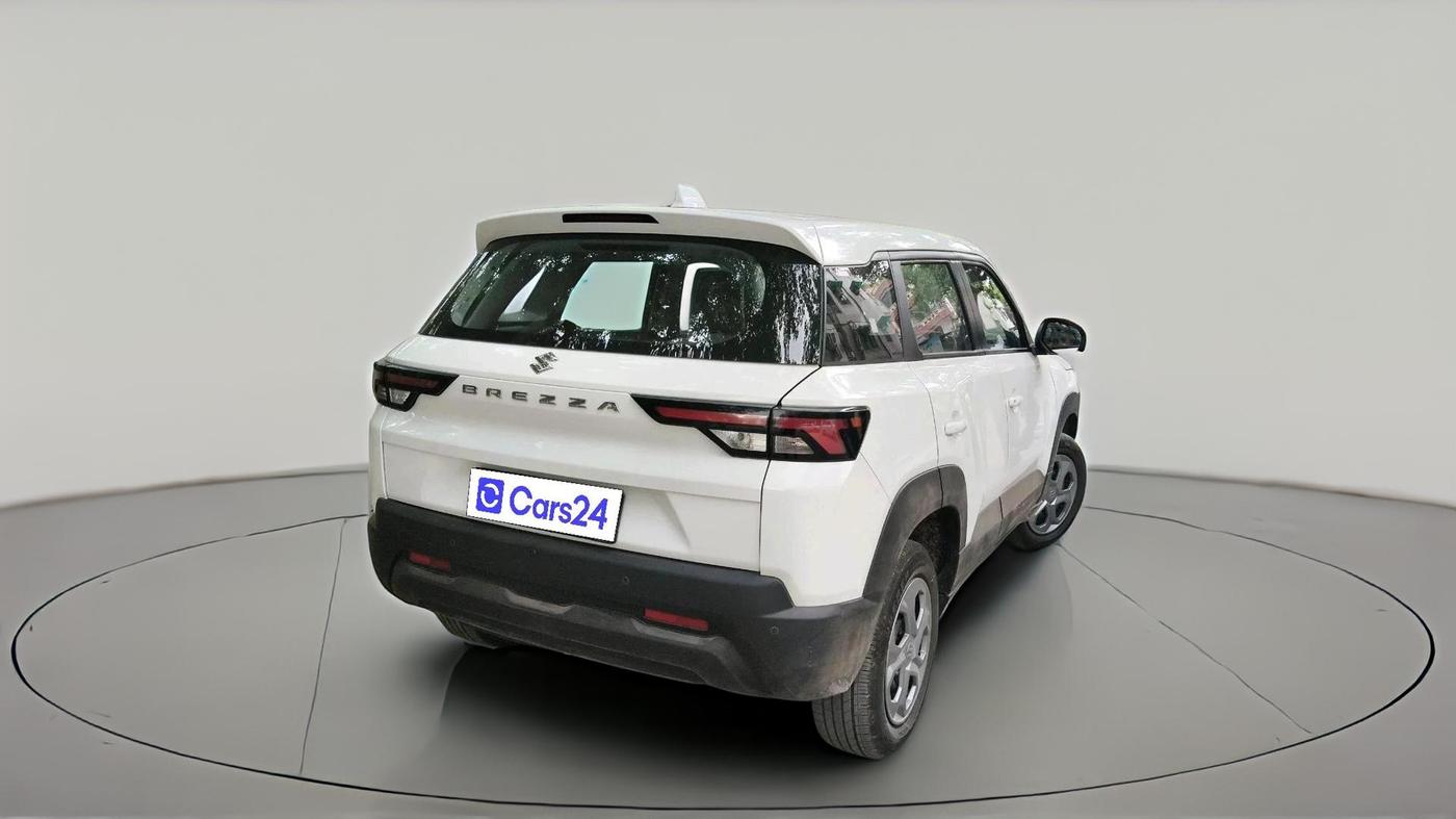 2025 Maruti BREZZA LXI, Petrol, Manual, 2,365 km, exterior