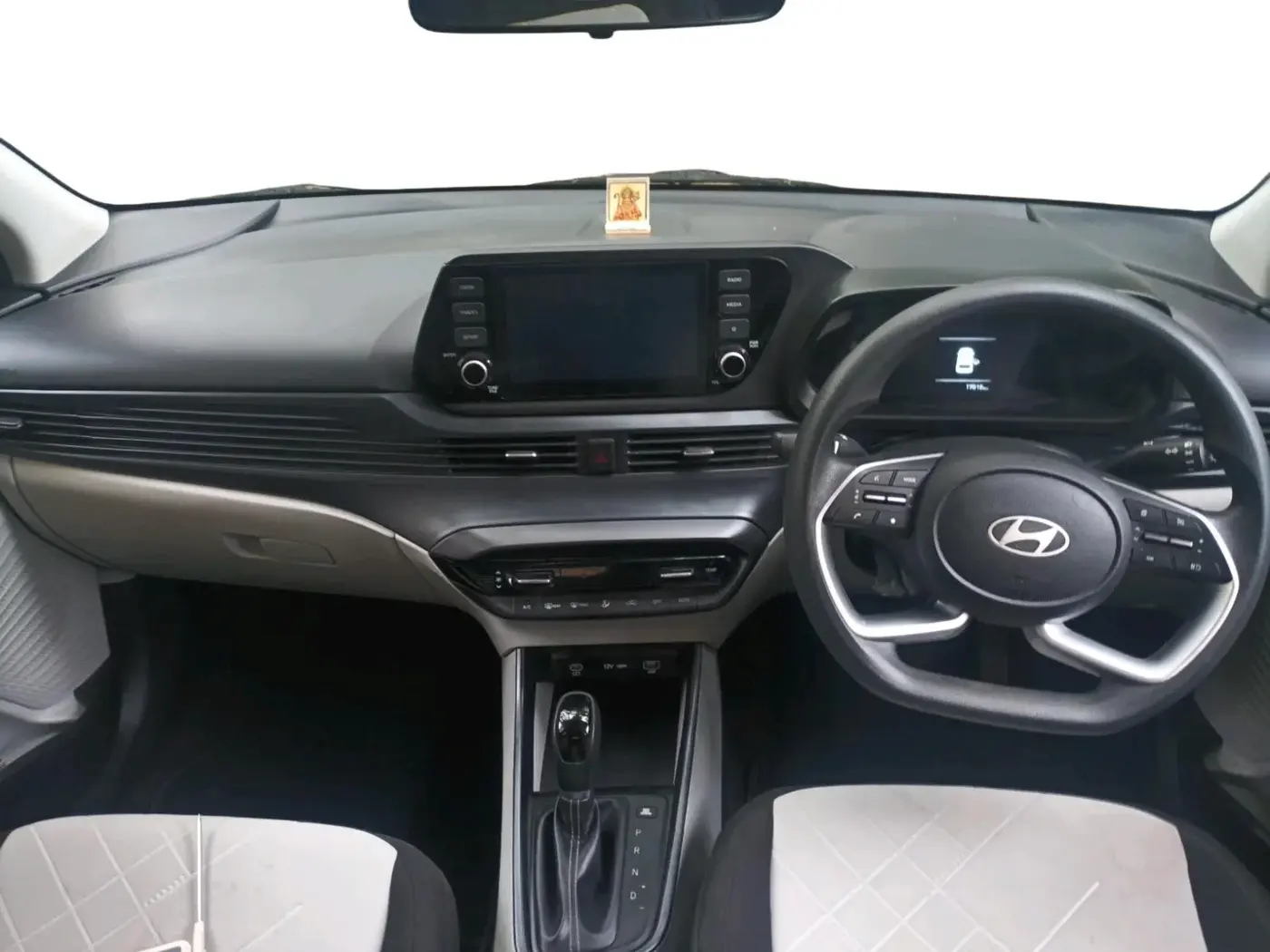 2024 Hyundai NEW I20 SPORTZ 1.2 IVT, Petrol, Automatic, 17,018 km, interior