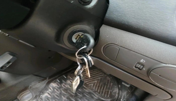 2013 Hyundai i10 MAGNA 1.2, Petrol, Manual, 83,489 km, interior