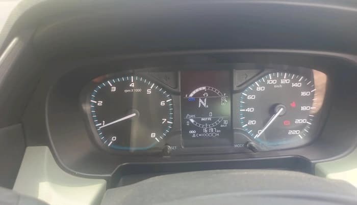 2022 Tata PUNCH ADVENTURE AMT, Petrol, Automatic, 16,197 km, interior