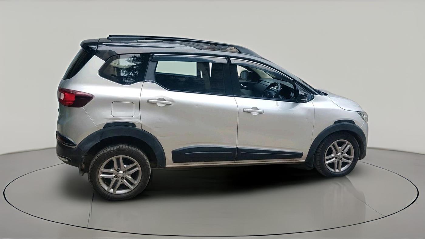 2021 Renault TRIBER RXZ AMT, CNG, Automatic, 43,565 km, exterior
