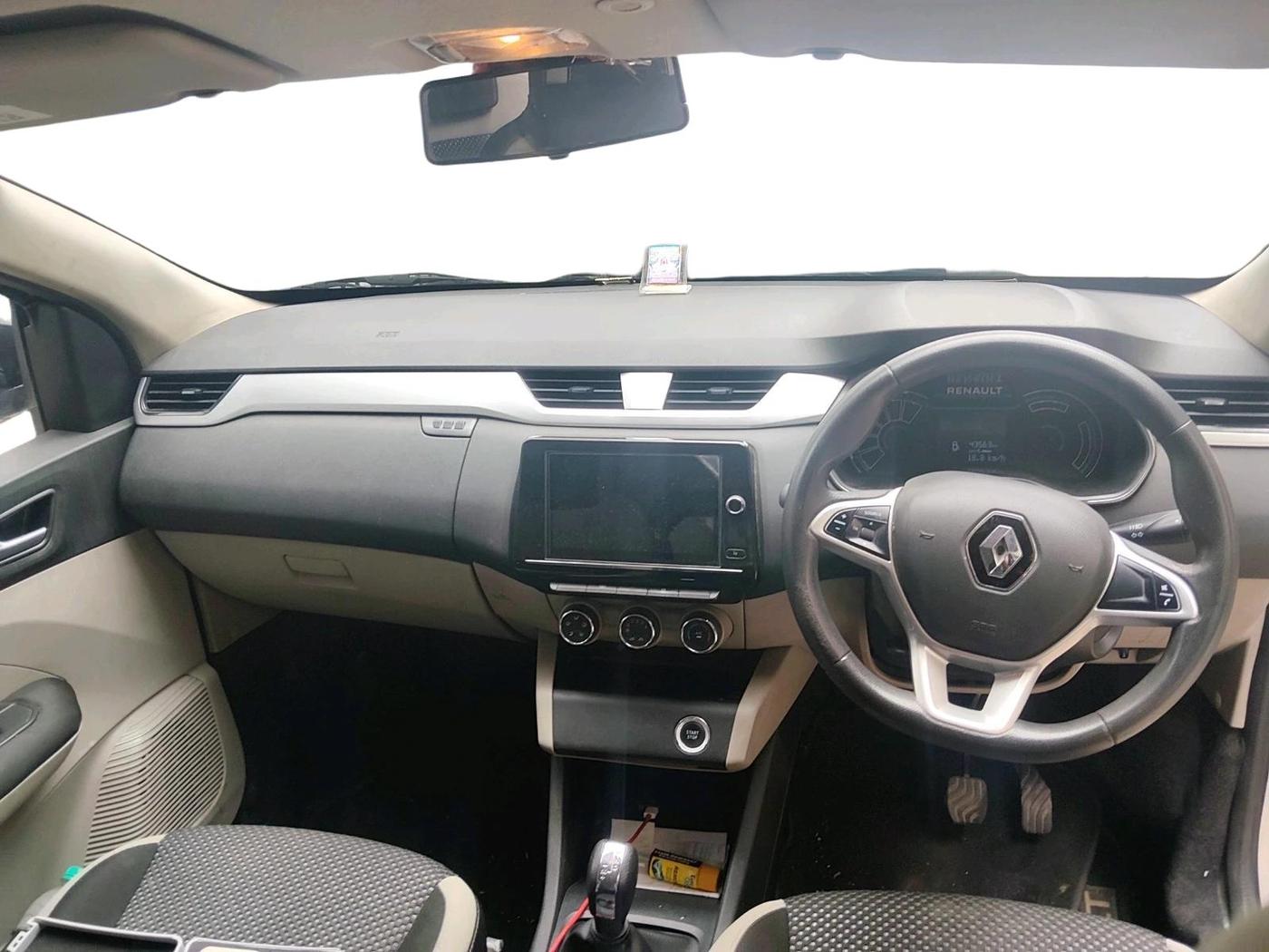 2021 Renault TRIBER RXZ AMT, CNG, Automatic, 43,565 km, interior