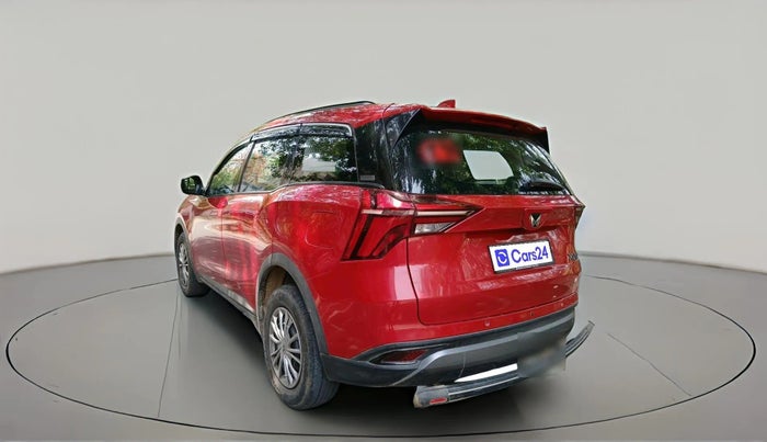 2022 Mahindra XUV700 AX 3 P MT 5 STR, Petrol, Manual, 70,833 km, exterior