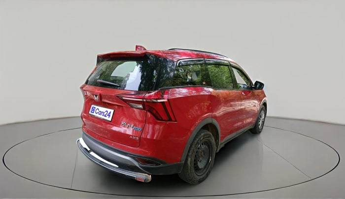 2022 Mahindra XUV700 AX 3 P MT 5 STR, Petrol, Manual, 70,833 km, exterior