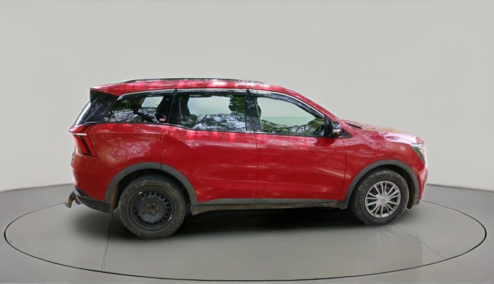 2022 Mahindra XUV700 AX 3 P MT 5 STR, Petrol, Manual, 70,833 km, exterior
