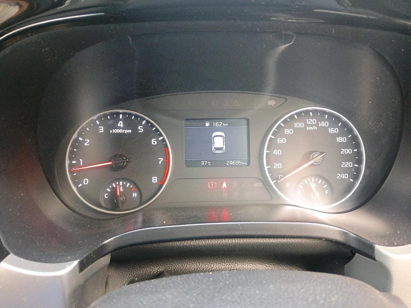 2020 KIA SELTOS HTK PLUS 1.5, Petrol, Manual, 24,695 km, interior