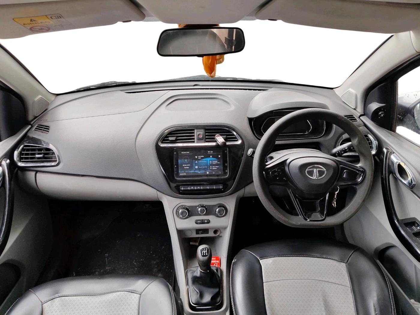 2020 Tata Tiago XZ PETROL, Petrol, Manual, 65,281 km, interior