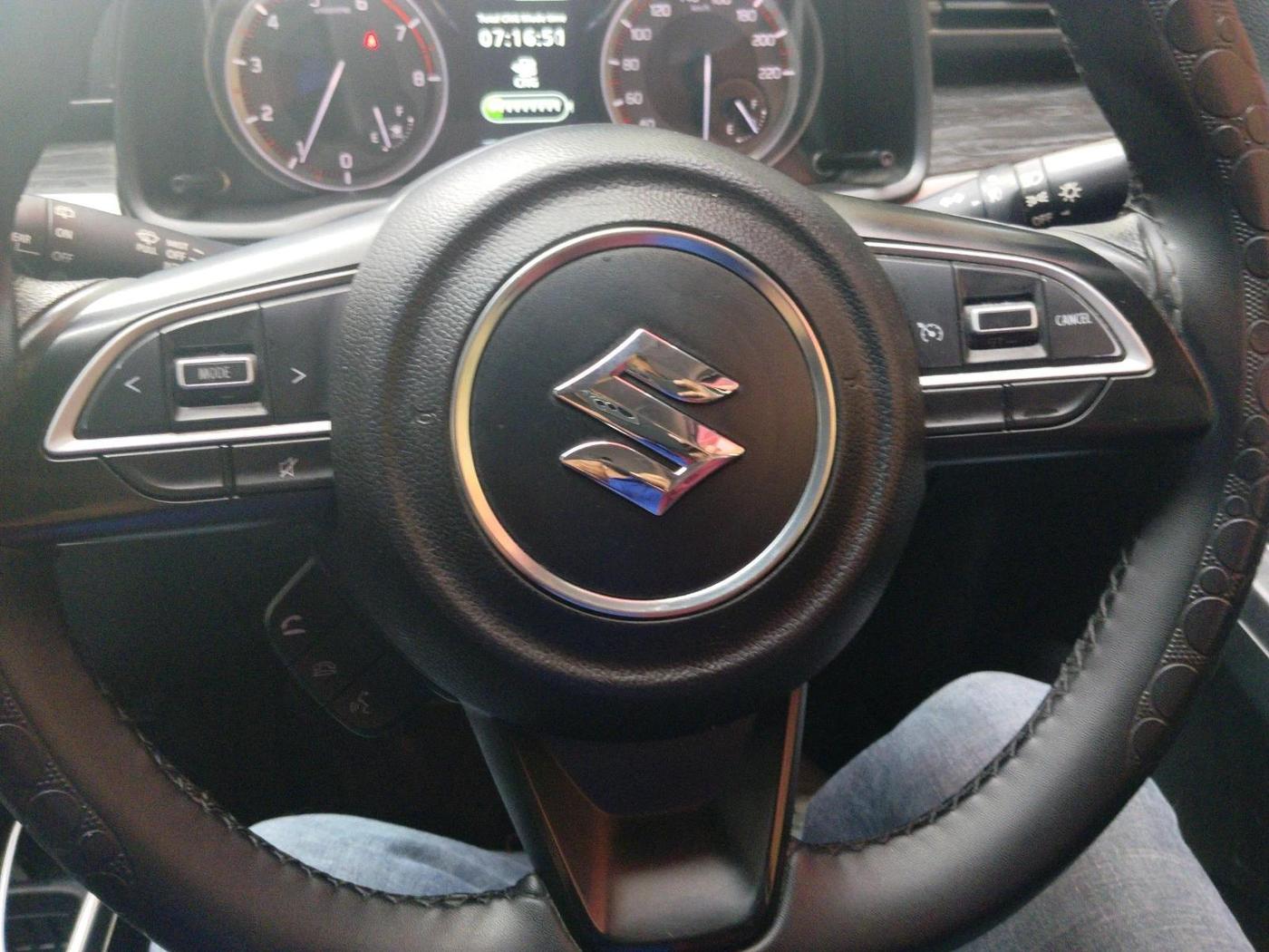 2024 Maruti XL6 ZETA CNG, CNG, Manual, 11,496 km, interior