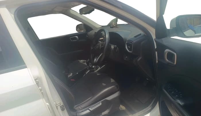 2019 Hyundai VENUE SX(O) 1.4 CRDI, Diesel, Manual, 1,23,158 km, interior