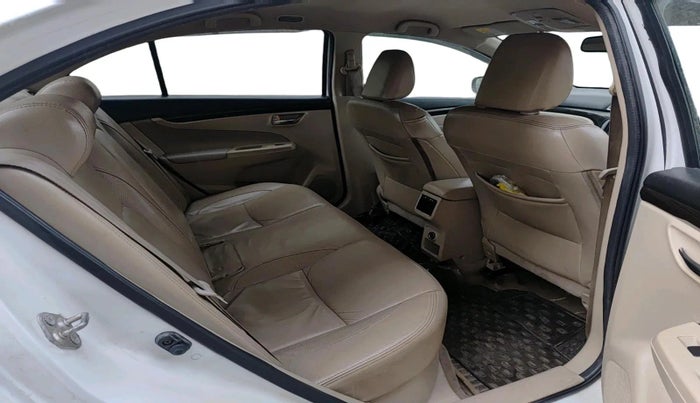 2016 Maruti Ciaz ZDI+ SHVS, Diesel, Manual, 1,89,489 km, interior