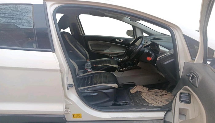 2015 Ford Ecosport TITANIUM 1.5L PETROL, Petrol, Manual, 1,01,557 km, interior