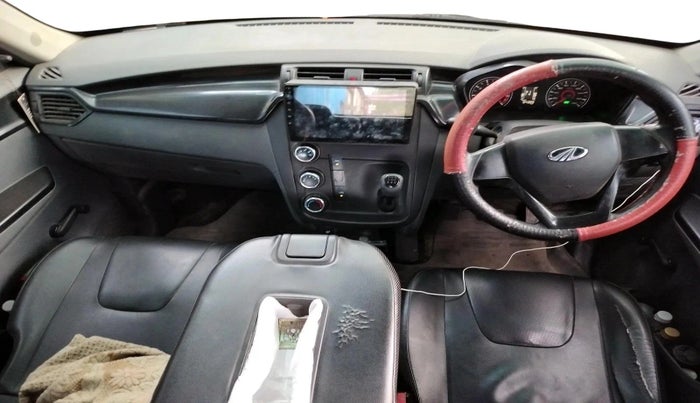 2018 Mahindra KUV 100 NXT K2 P 6 STR, Petrol, Manual, 64,389 km, interior