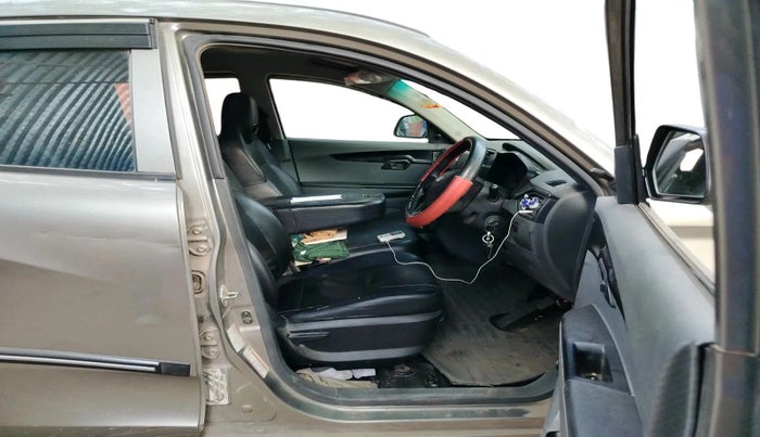 2018 Mahindra KUV 100 NXT K2 P 6 STR, Petrol, Manual, 64,389 km, interior